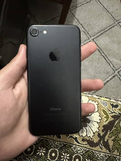Apple iPhone 7