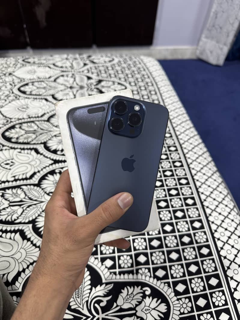 Iphone 15 pro 0