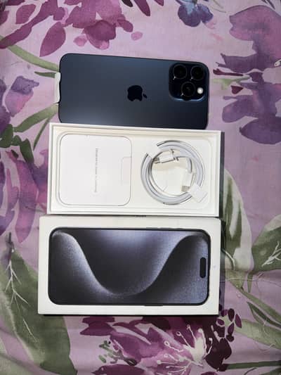 Iphone 15pro max lla 10/10 0 cycle sim locked