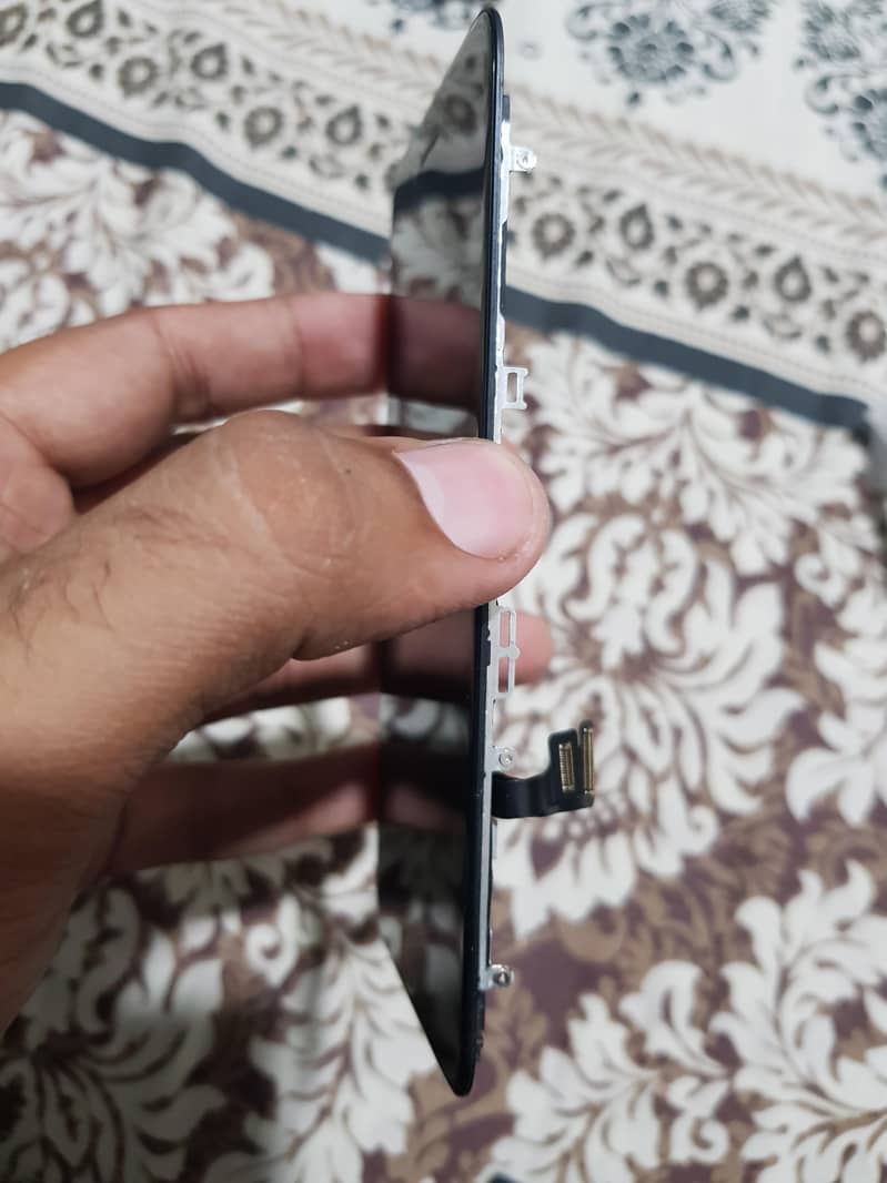 iPhone 7 Panel 7