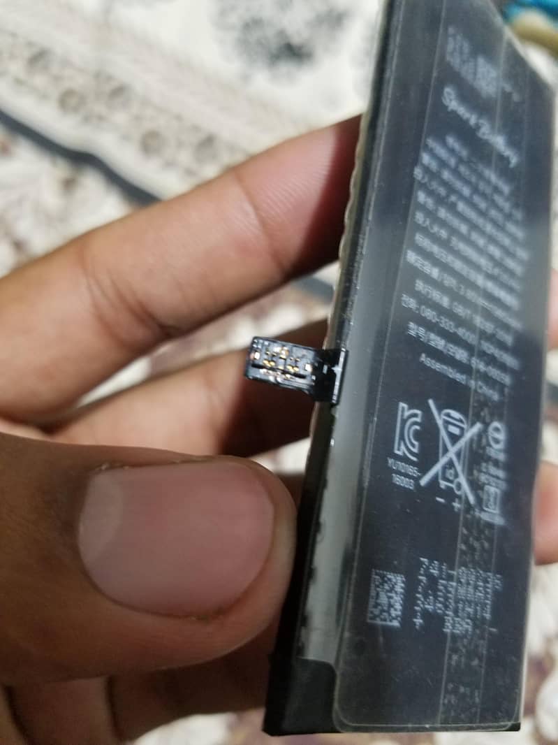 iPhone 7 Battery. 4