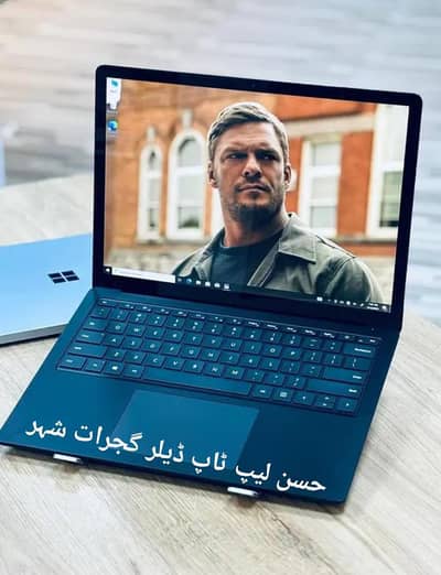 Dell Touch Screen i7 8th Generation (Ram 8GB + SSD 256GB) IPS Display