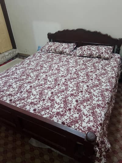 Bed Dressing pure wood