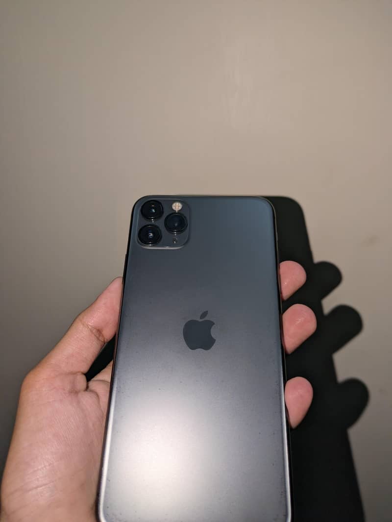 Iphone 11 pro max 3