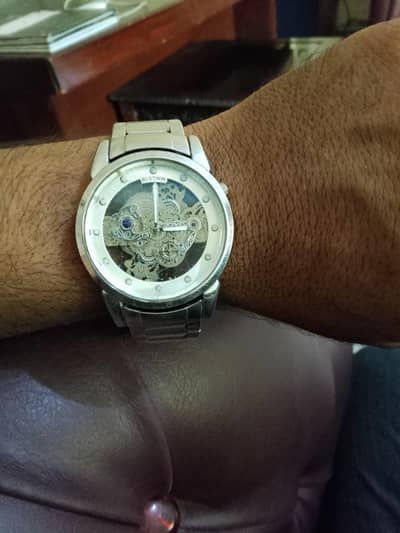 Good Condition important watch