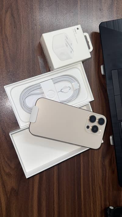 Apple iPhone 16 Pro