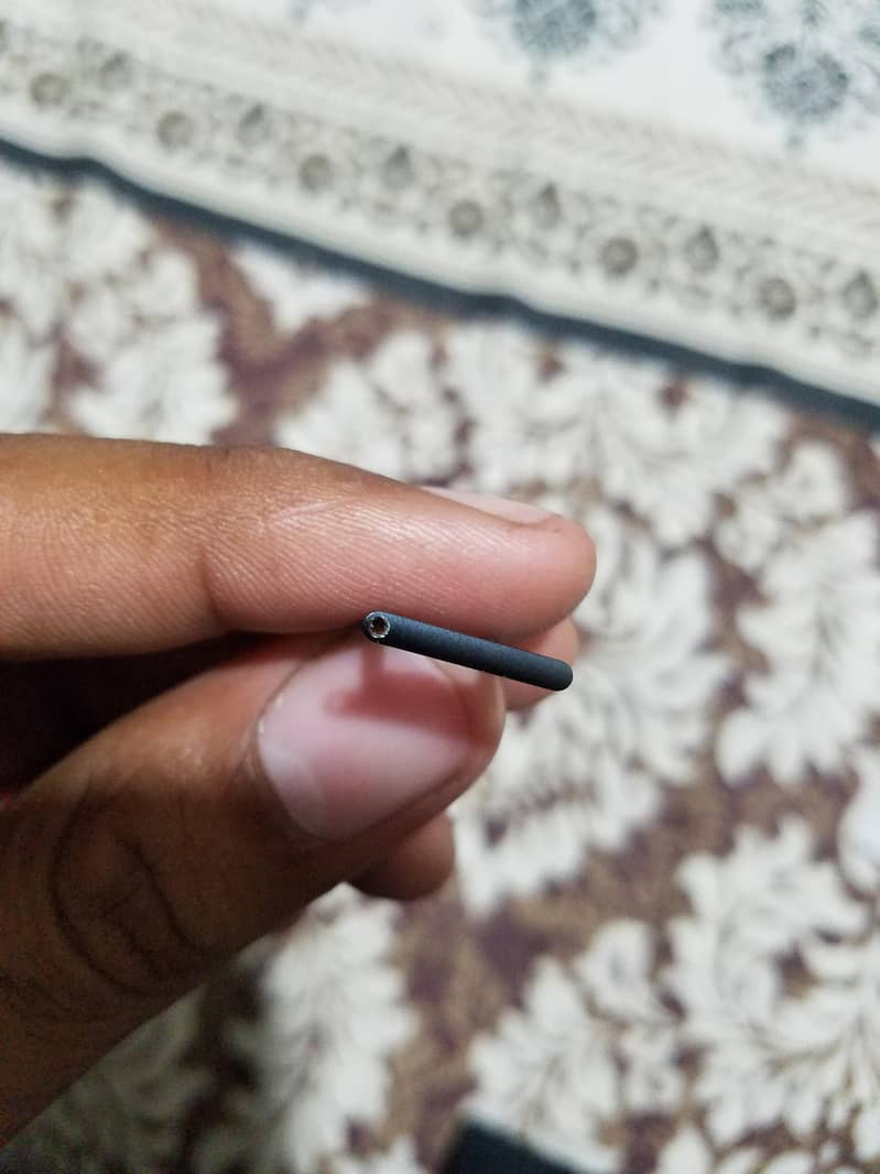 iPhone 7 Sim Tray. 5