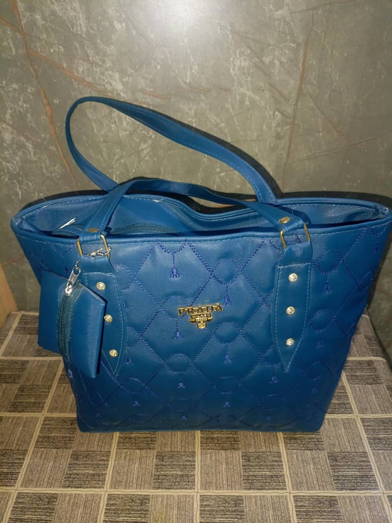 PRADA HANDBAGE imported build quality  1