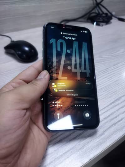Iphone 11 64gb official pta approved