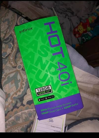 selling Infinix hot 40i light blue color
