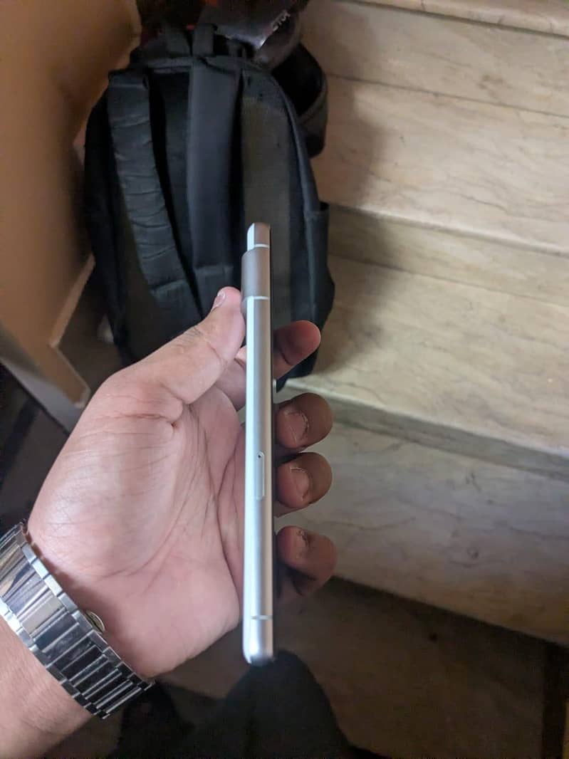Google pixel 7 5