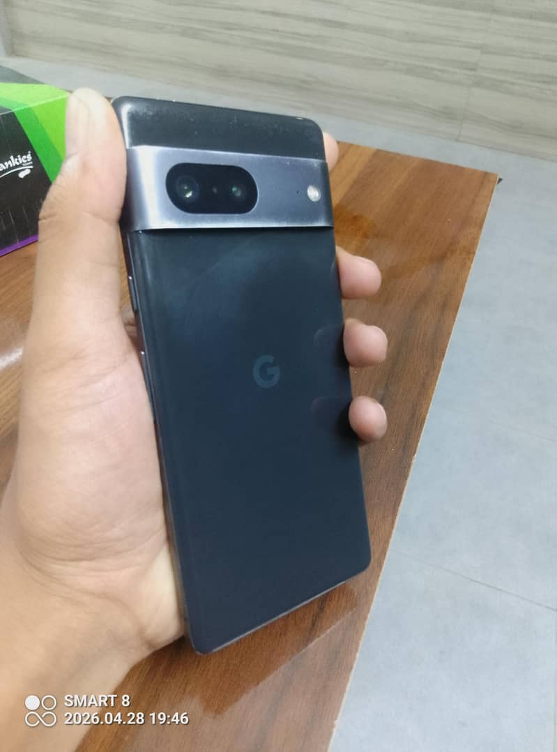 Google pixel 7 4