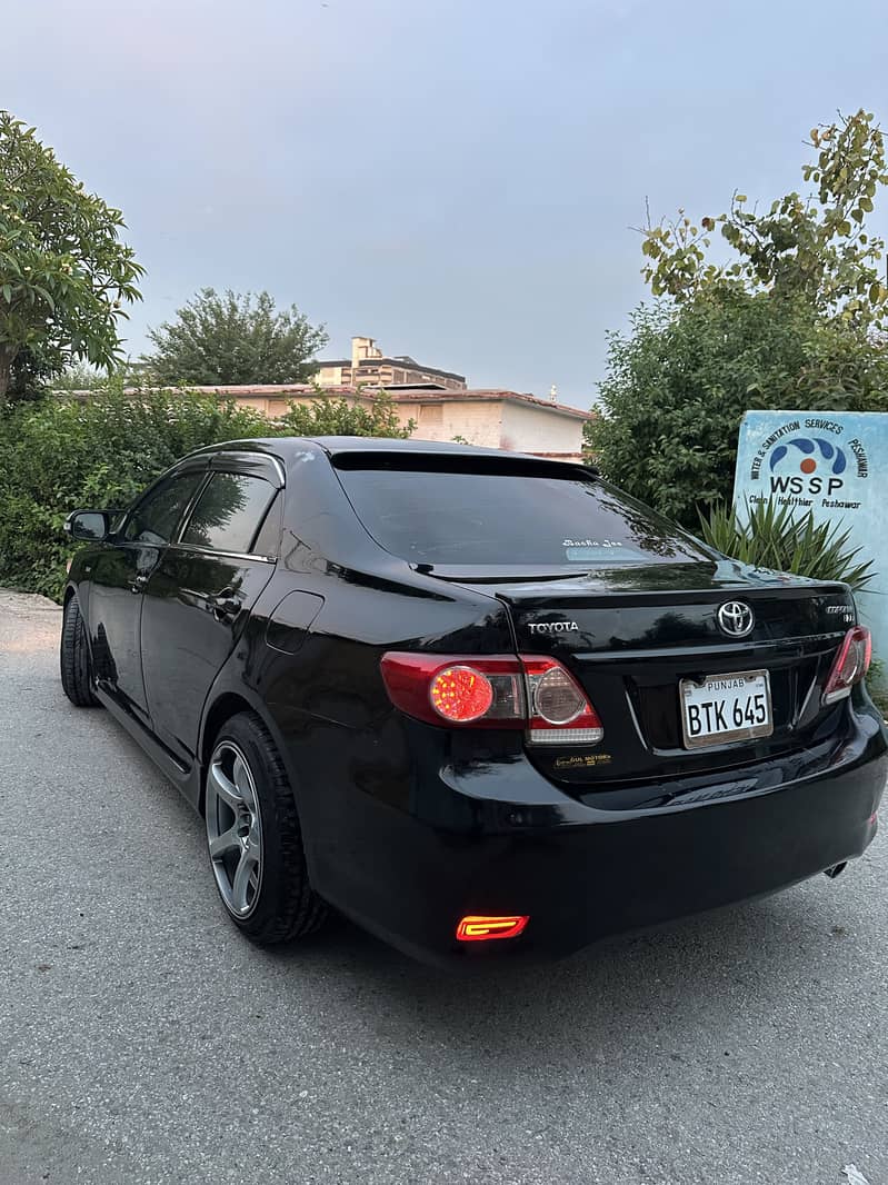 Clean corolla 2011/12 2
