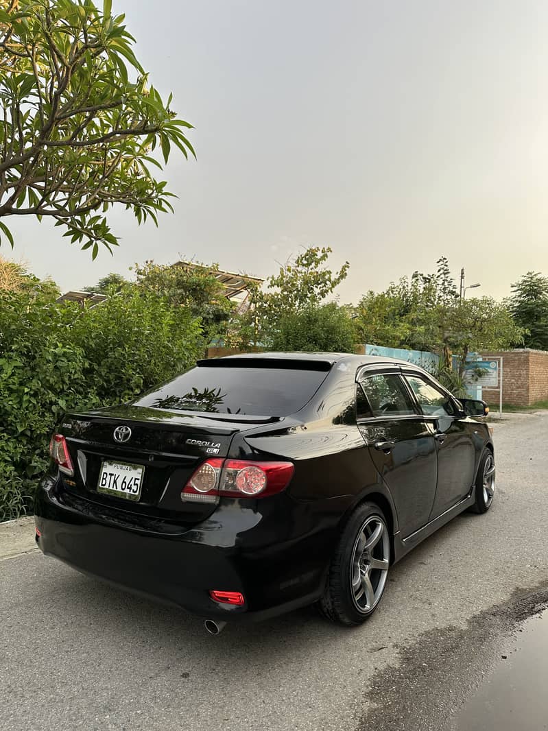 Clean corolla 2011/12 4