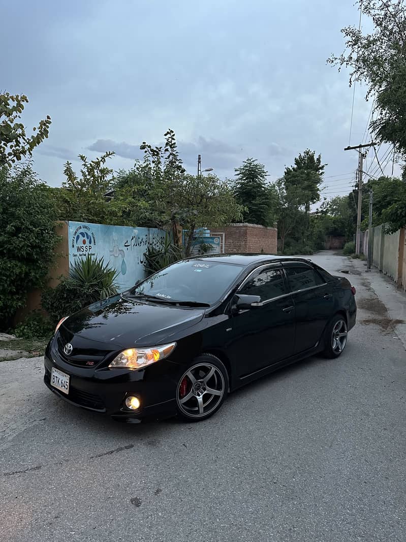 Clean corolla 2011/12 5