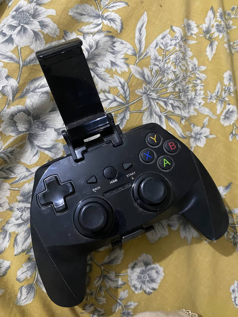 Wireless game controller 2