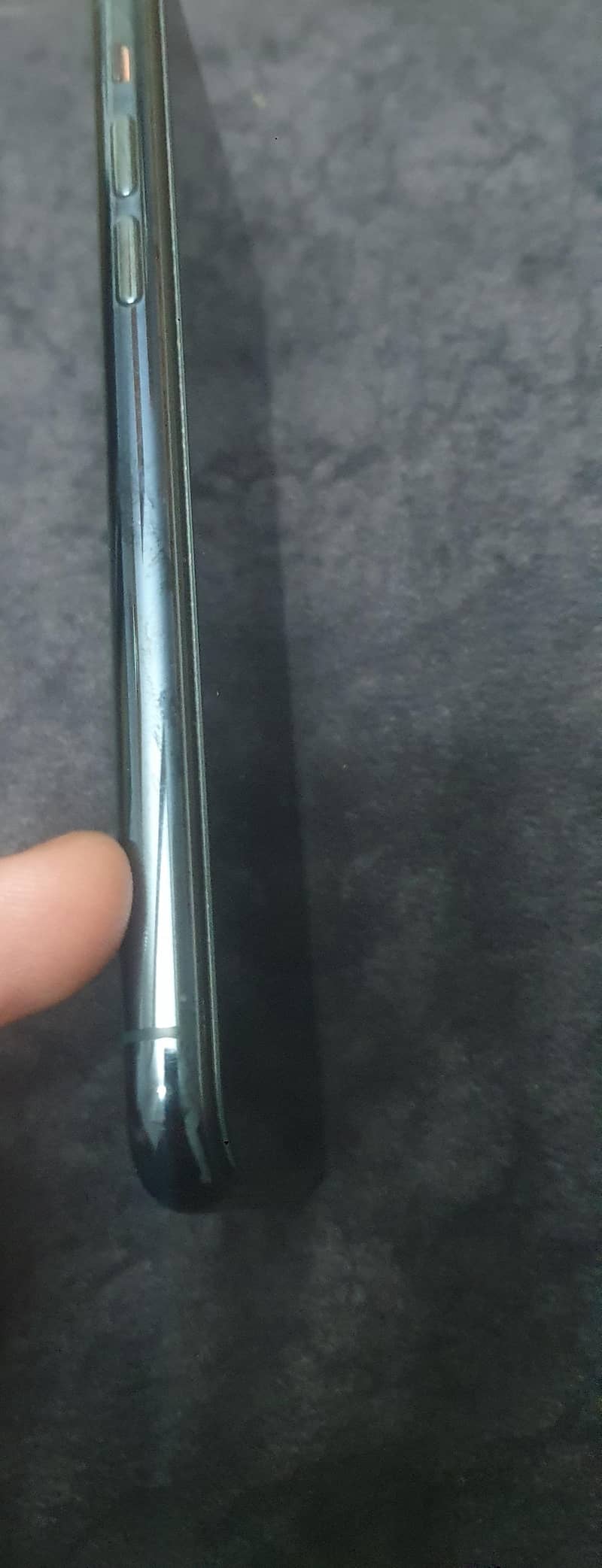 IPHONE 11 PRO MAX 4