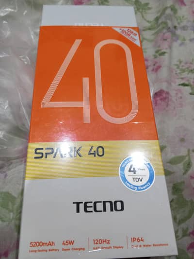 techno spark40 12 128gp