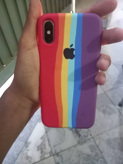 Apple iPhone XS panel pa zor aagya ha lekin chalta acha ha