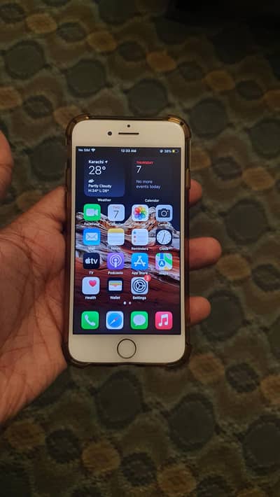 iPhone 7 32GB GB Silver PTA Approved
