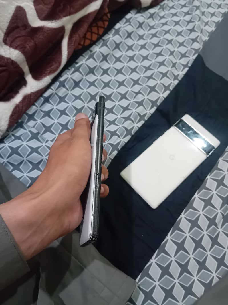 Google pixel 6a 5