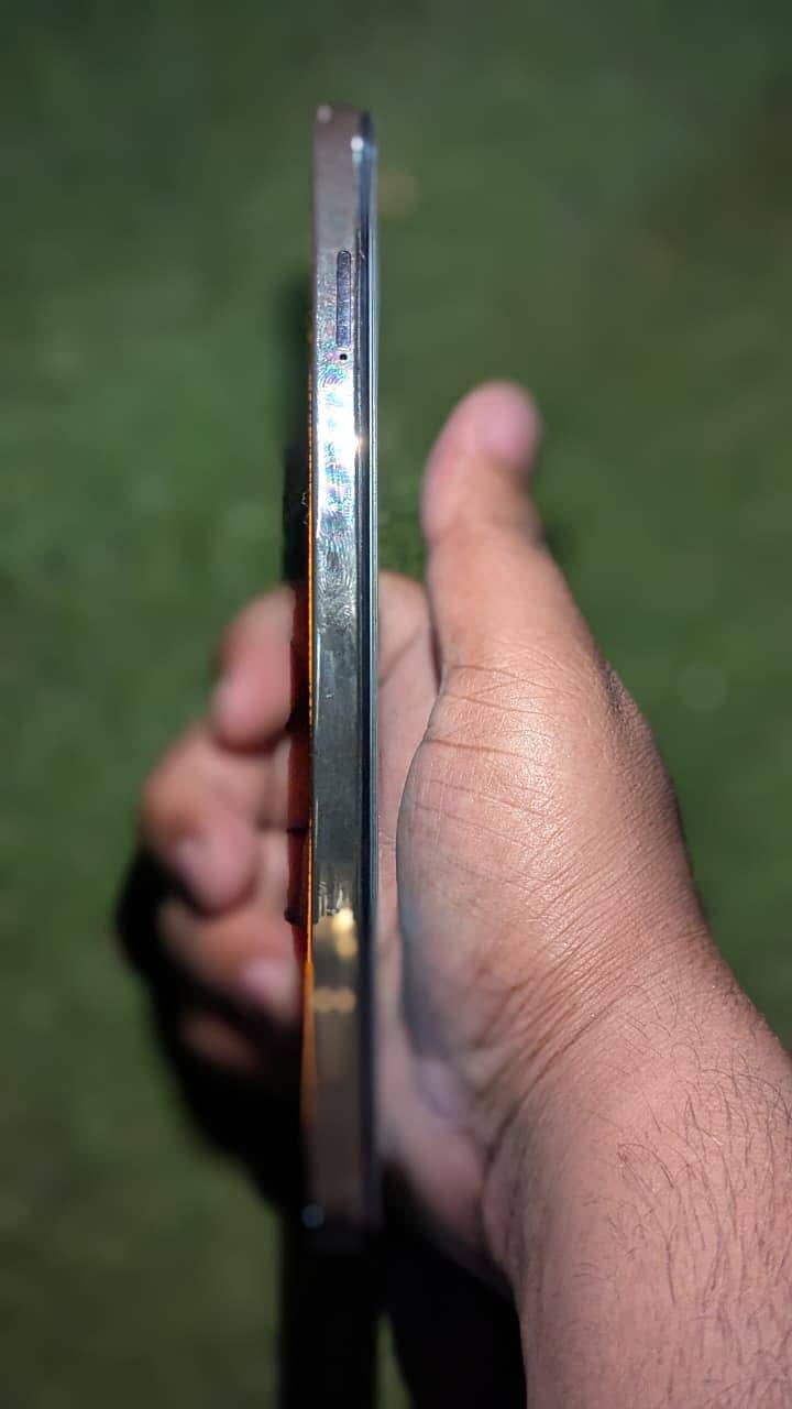 Infinix Note 30 4
