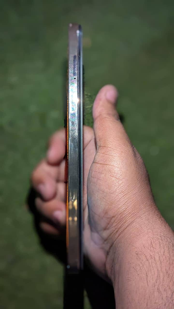 Infinix Note 30 10