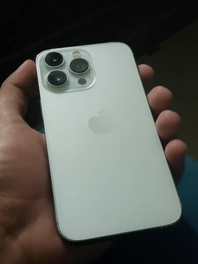 iPhone 13 pro white 