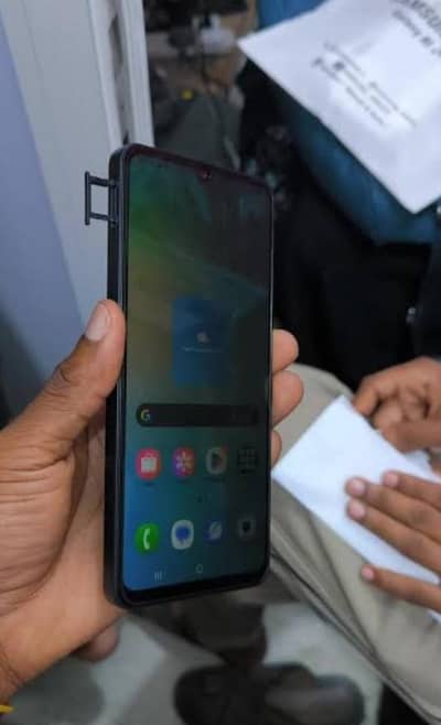 Samsung A06 6/128 Urgent