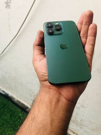 Iphone 13 pro PTA approved lush condition 90% geniune health