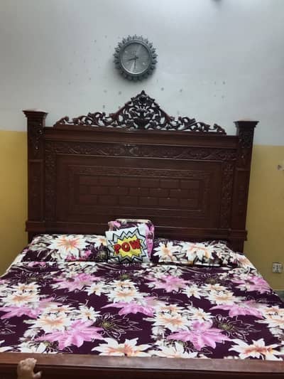 Complete bed set