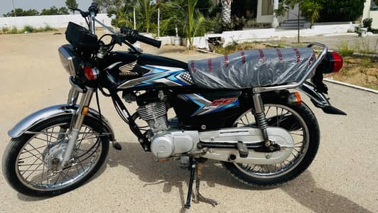 Honda CG 125 2025 unregistered/contact: 03332334572