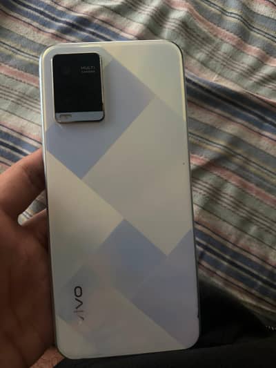 Vivo Y21