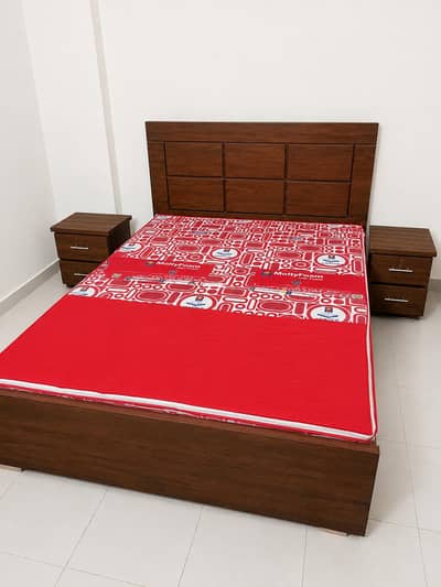Queen size Bed with side tables & metress like new