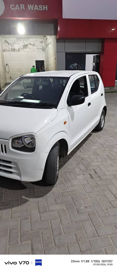 Suzuki Alto 2024 vx totally genuine first owner