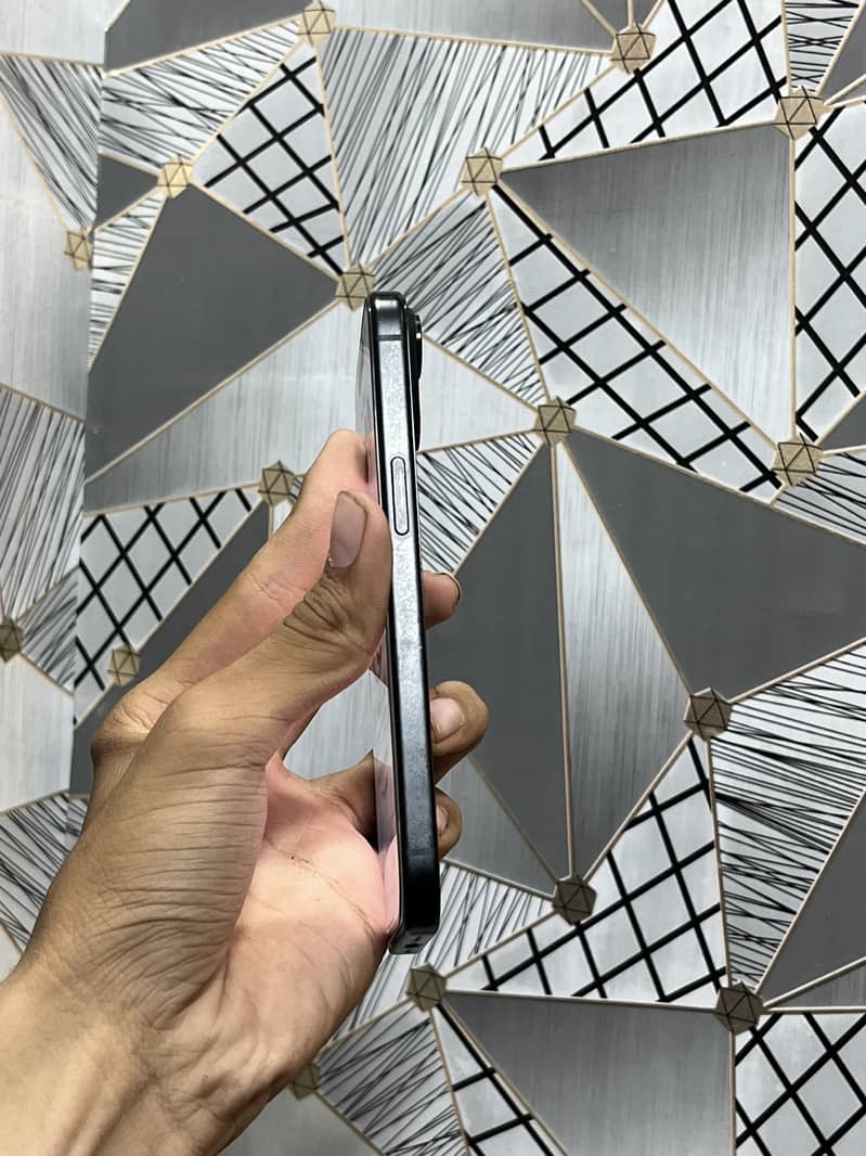 Iphone 15 3