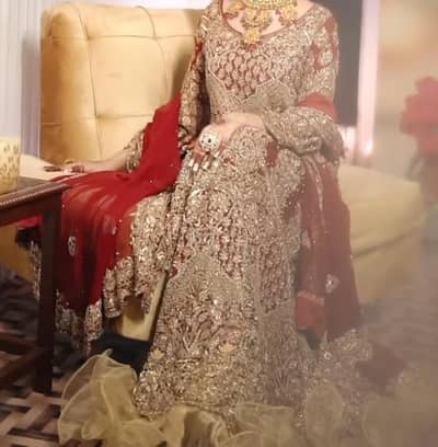full heavy bridal lehnga