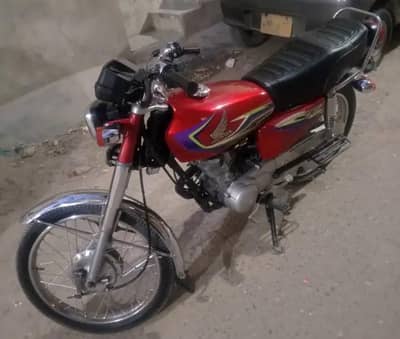 Honda CG 125 for sale,0,3,2,9,3,6,8,3,3,8,0 call only WhatsApp on