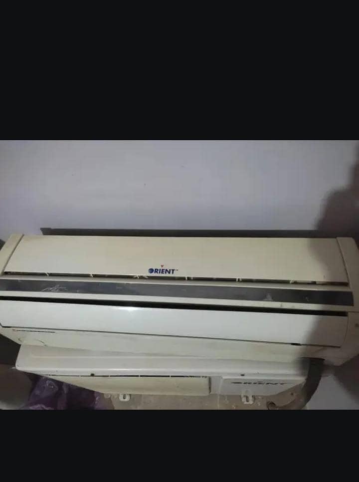 split Ac 1
