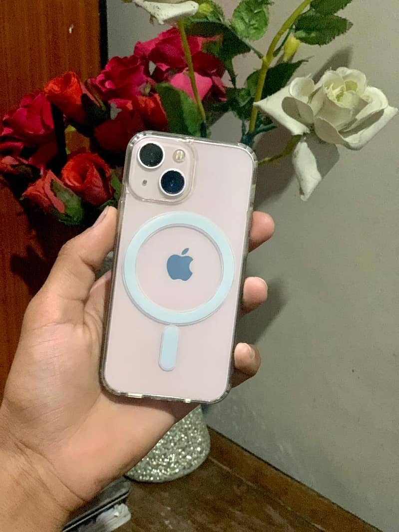 Iphone 13 4