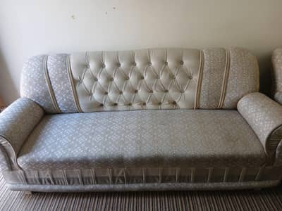 Sofa Set 5 seater ,Almost new
