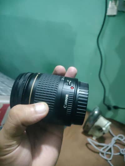 conon 28-80mm Lenes lush condition
