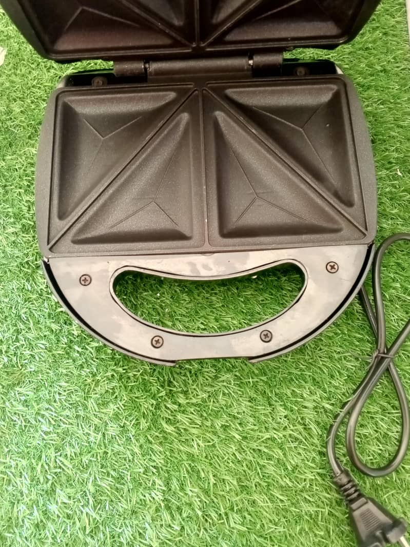 imported sandwich maker 5