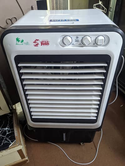 Room Air Cooler within Warranty