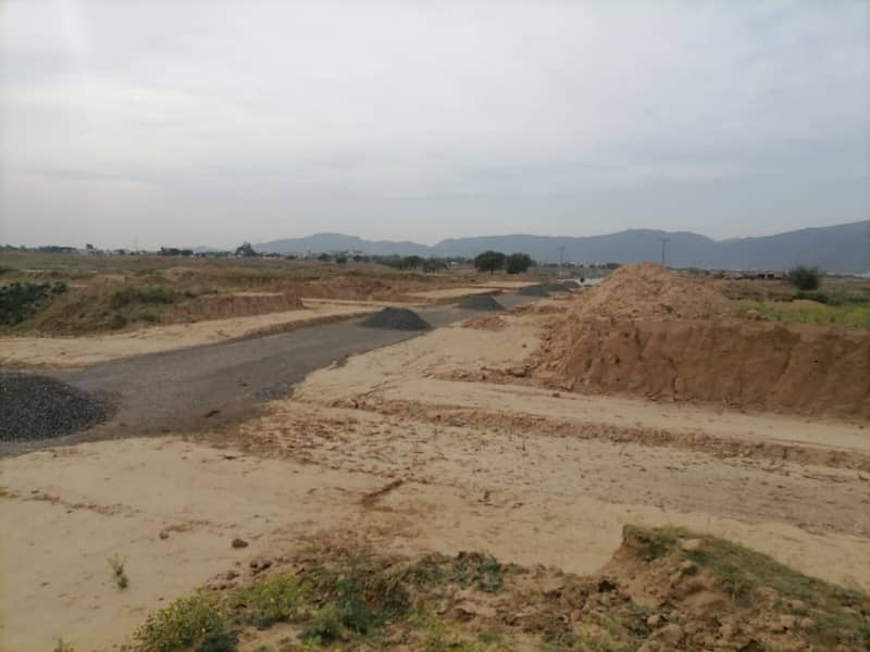 E12 500 Square yard Corner Plot For Sell 4