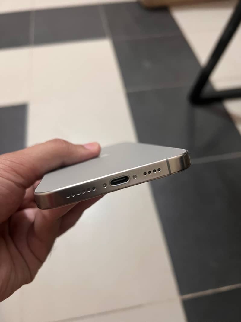 Iphone 16 Pro Max 2