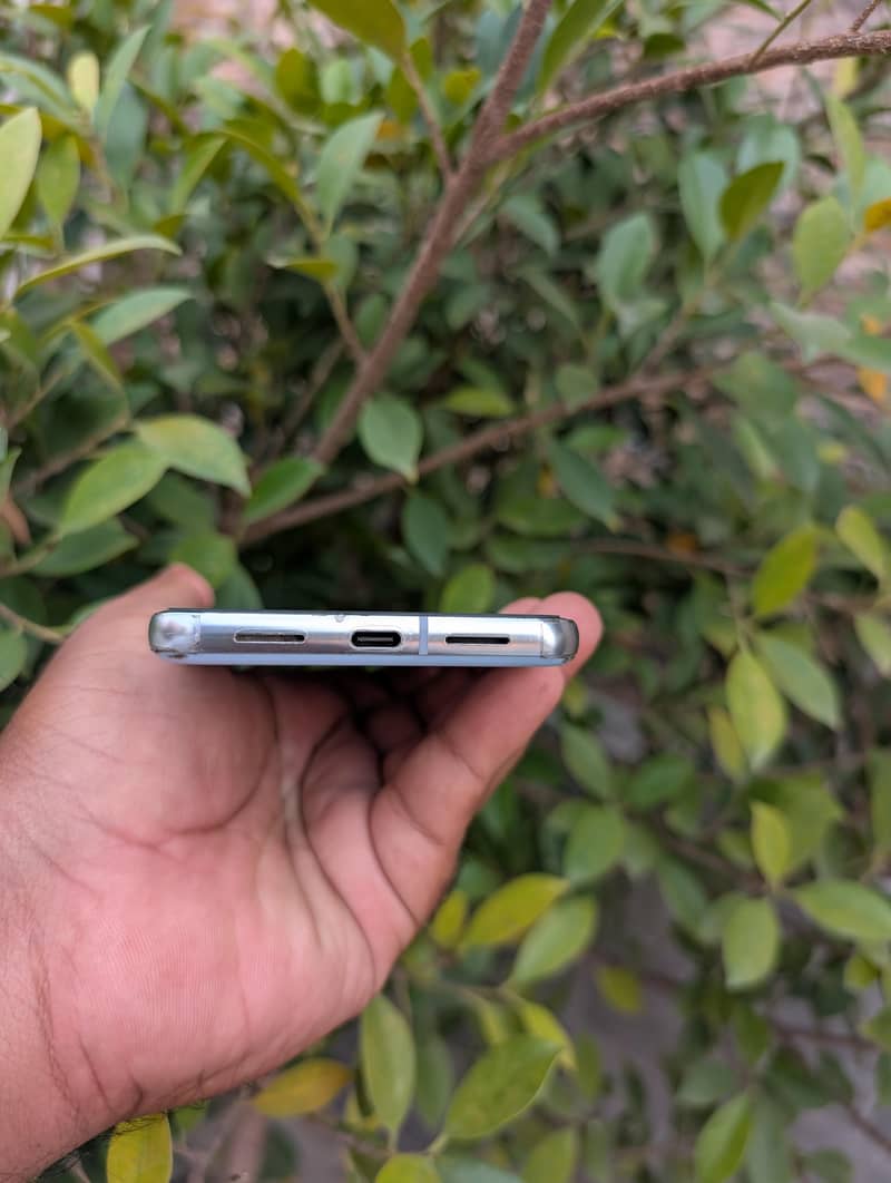 Google Pixel 8 Pro 4