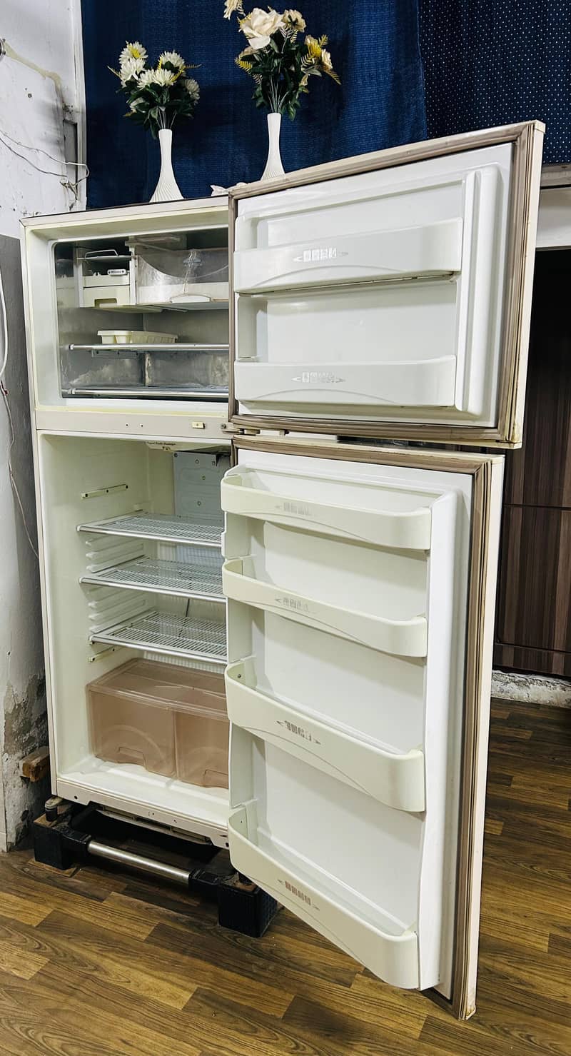 Refrigerator 5