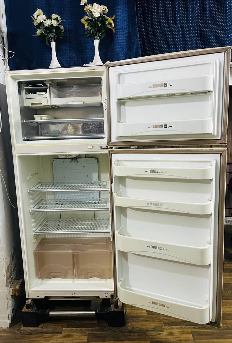 Refrigerator 6