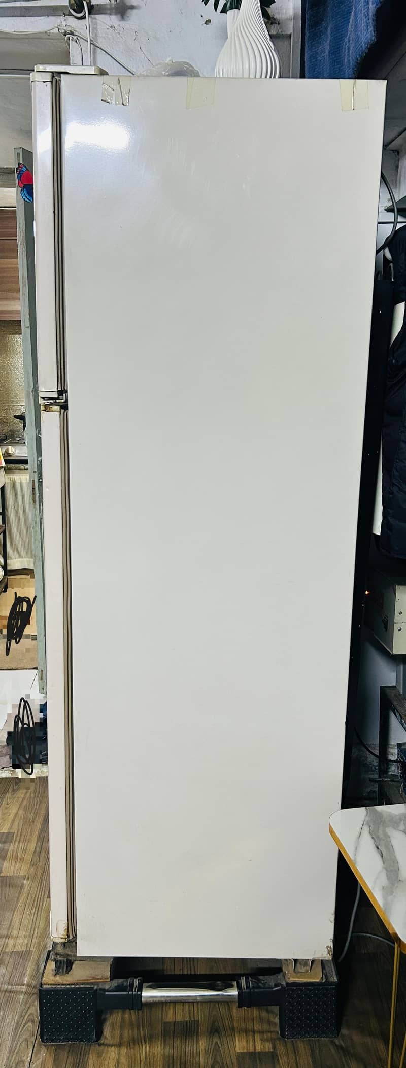 Refrigerator 7